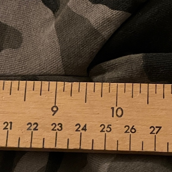 GAP teen boys XL 12-13 years Gray Camouflage Athletic Shorts thick cotton blend - Picture 7 of 14